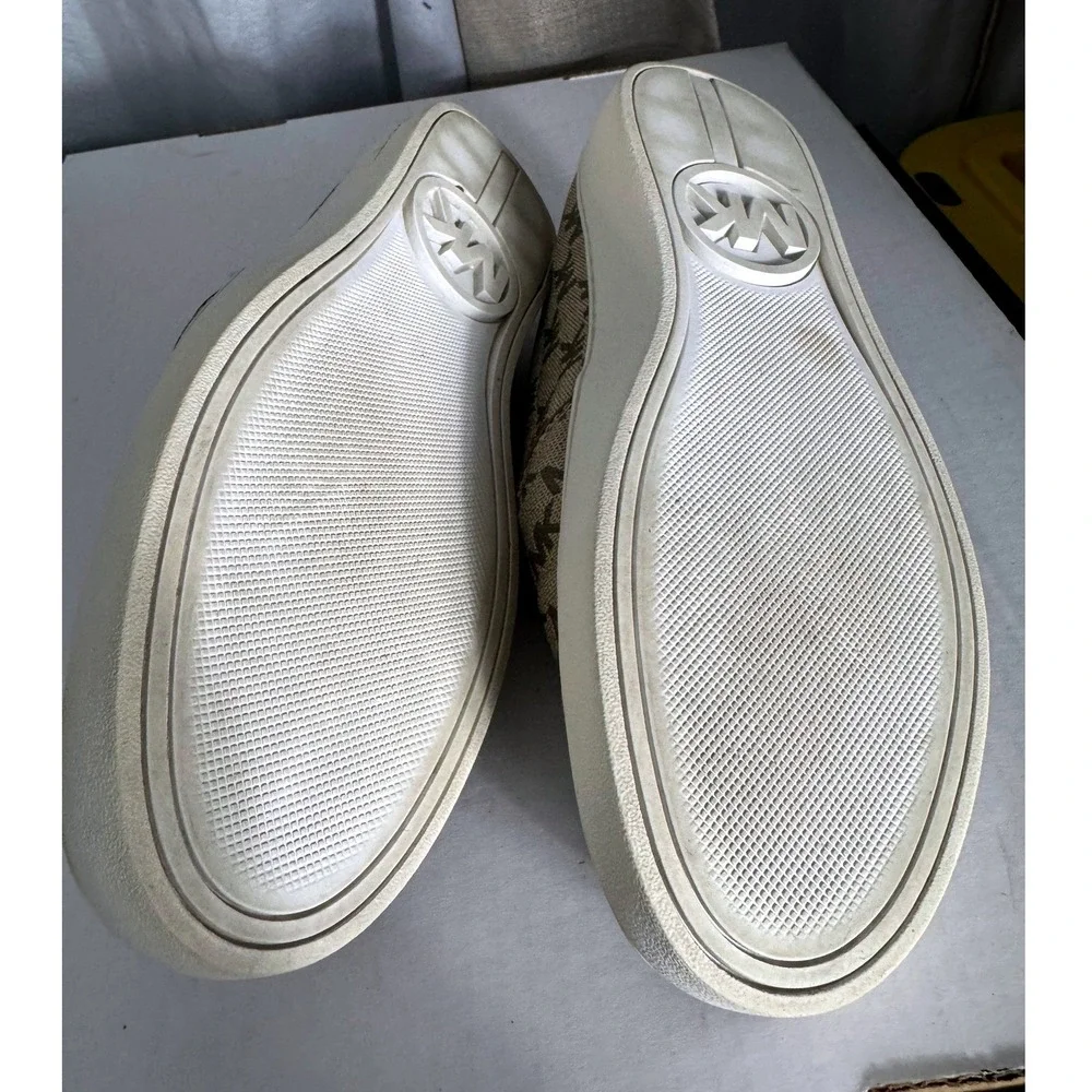 Michael Kors Womens MK Signature Logo Slip On Sneakers Tan Brown Sz 9
